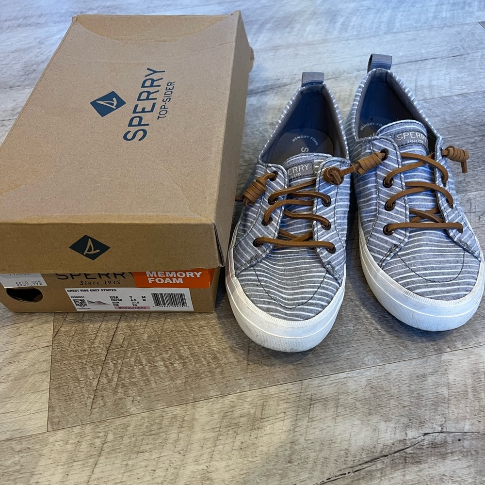 Women’s Sperry shoes